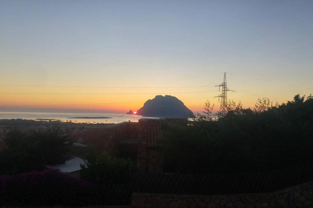 Casa Tavolara Villa Porto San Paolo  Esterno foto